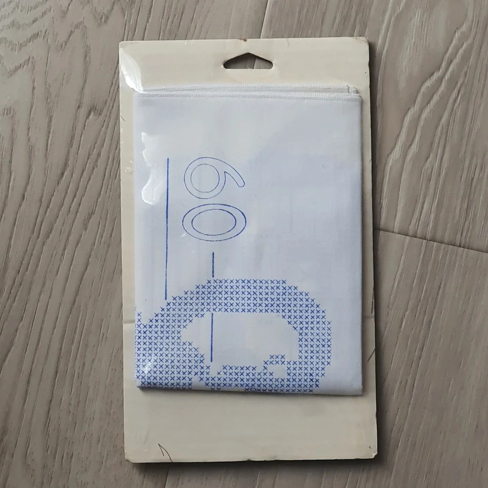 WonderArt Sweetheart Bear Grow Chart Stamped Embroidered‎ Vintage Cross Stitch